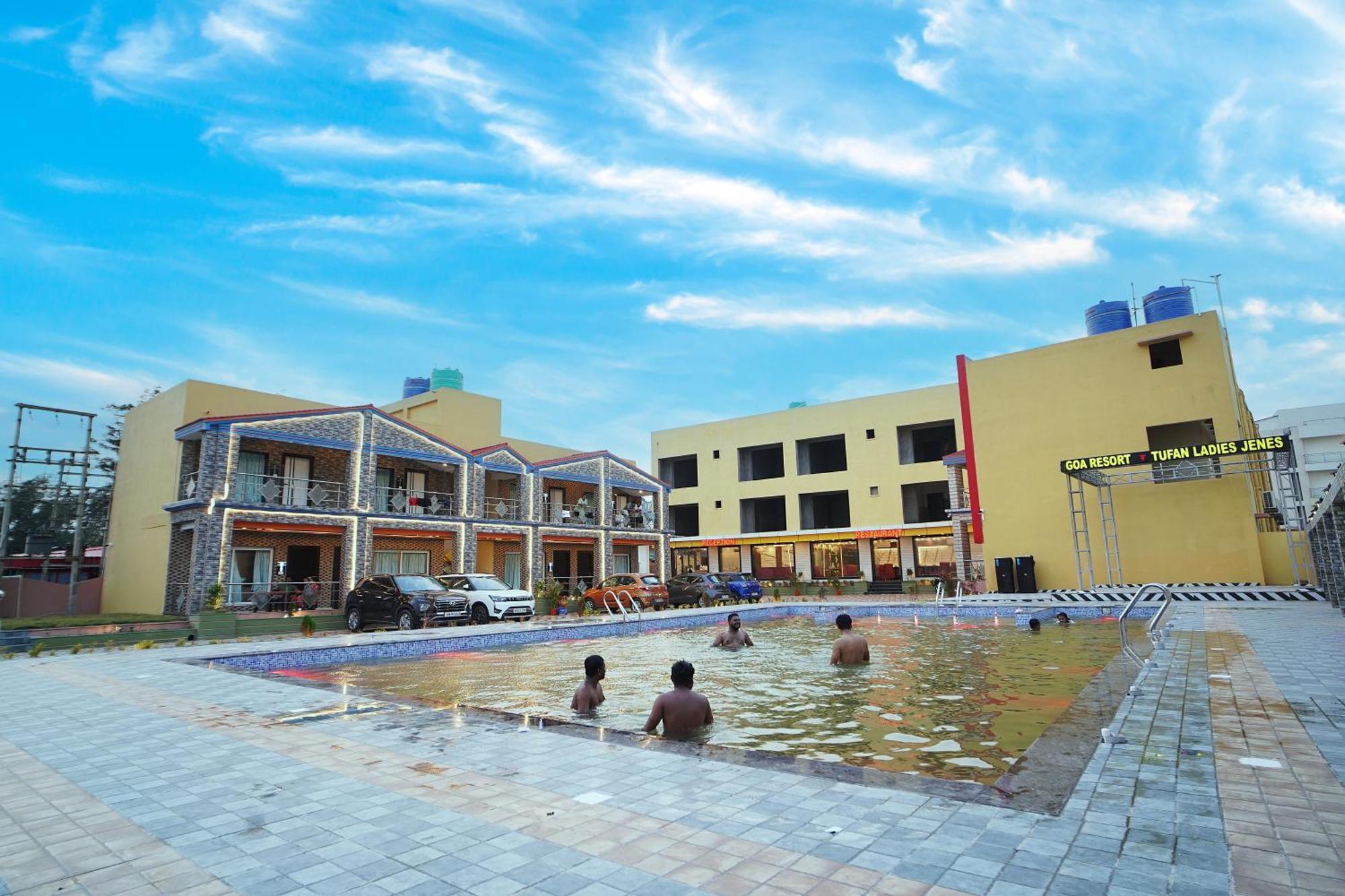 Goa Beach Resort On Beach Мандармані Екстер'єр фото
